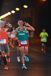 BIB: 43870, 40022
                            <button type="button" onclick="openModal(22799074)" class="btn btn-primary btn-sm float-right btn-popup" data-toggle="modal" data-target=".modal-high-quality">
                        <i class="fas fa-shopping-cart"></i> Add to Cart
                    </button>
                                            <button type="button" onclick="isThisMe(22799074, true)" class="btn btn-success btn-sm float-right btn-popup btn-isme hidden" data-toggle="tooltip" data-placement="bottom" title="นี่คือรูปของคุณใช่ไหม คลิกที่นี่เพื่อเอาเข้าอัลบั้ม">
                        <i class="fas fa-plus"></i> Add to album
                    </button>
                    <button type="button" onclick="isThisMe(22799074, false)" class="btn btn-warning btn-sm float-right btn-popup btn-isnotme hidden">
                        <i class="fas fa-ban"></i> Remove from album
                    </button>